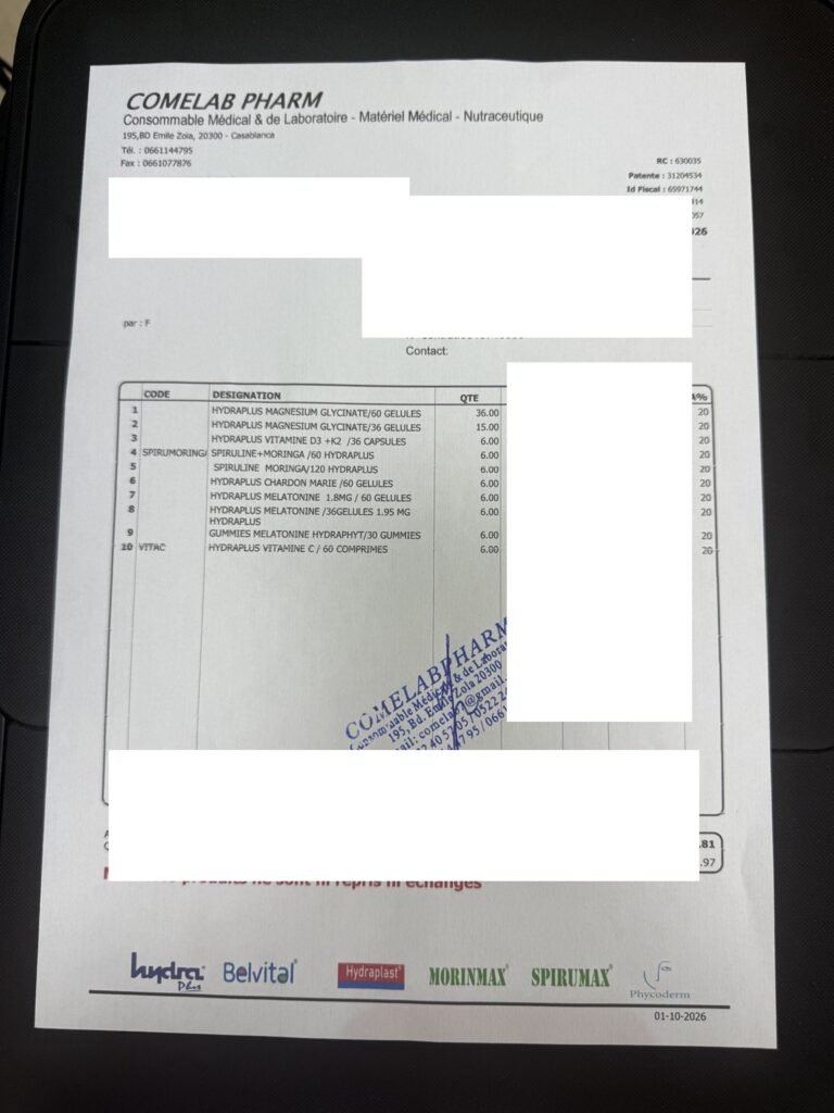 Facture COMELAB PHARM 2026 avec informations sensibles masquées
